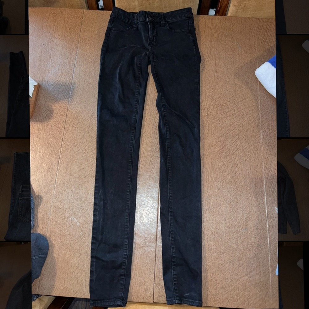 Never worn American eagle jeans size 0